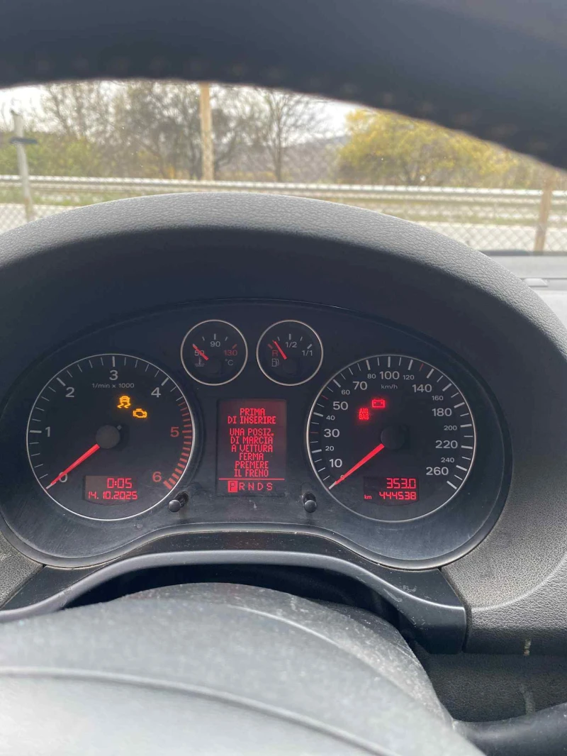 Audi A3 2.0TDI, снимка 9 - Автомобили и джипове - 52625163