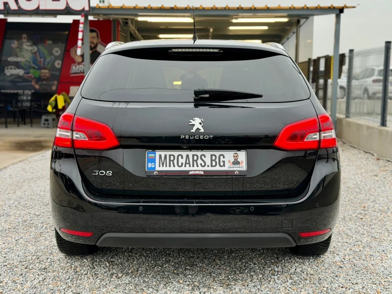 Peugeot 308  1.5 Blue - HDi Allure / Автомат / Нави, снимка 5 - Автомобили и джипове - 52575472