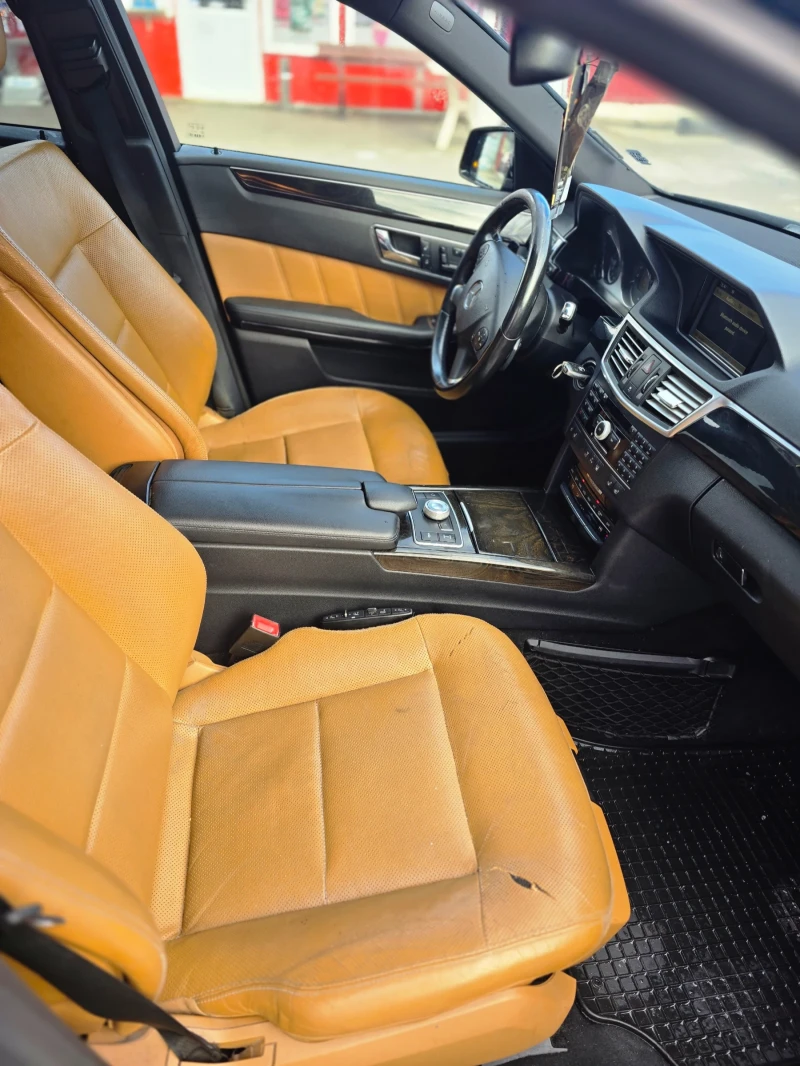 Mercedes-Benz E 350, снимка 8 - Автомобили и джипове - 53298841