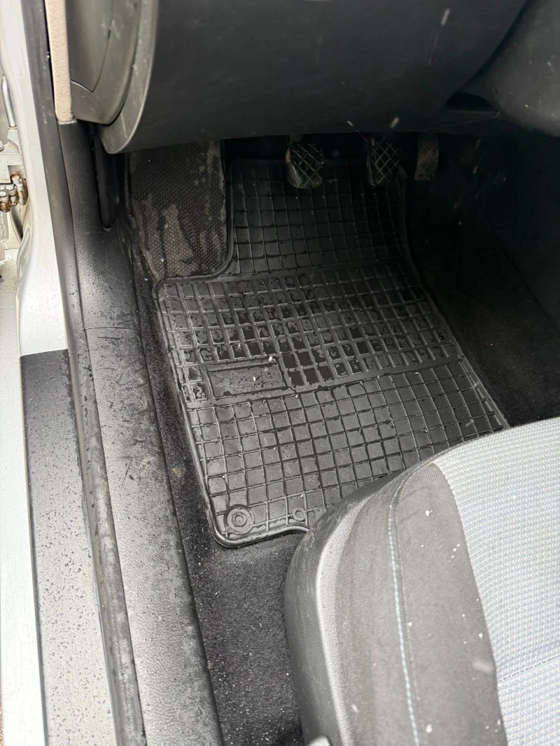 VW Golf 4, снимка 16 - Автомобили и джипове - 53307803