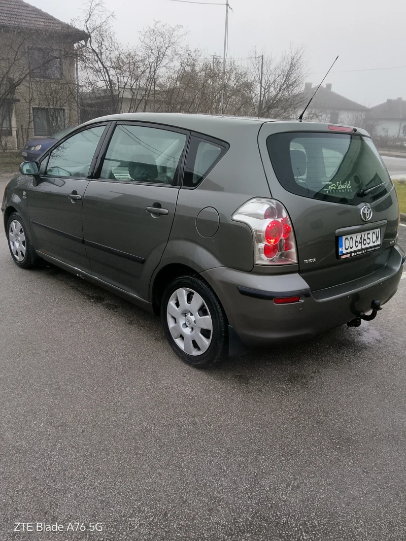 Toyota Corolla verso Корола версо, снимка 7 - Автомобили и джипове - 53332446