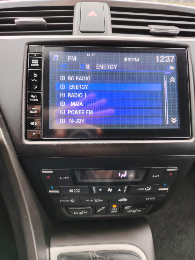 Honda Civic Tourer Executive, снимка 14 - Автомобили и джипове - 53368722