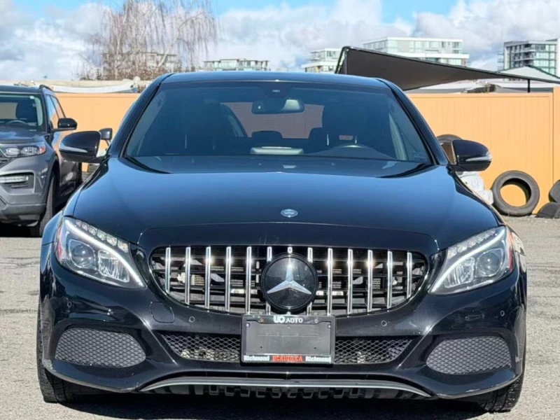 Mercedes-Benz C 300 2015 Mercedes-Benz C-Class C 300 4MATIC, снимка 3 - Автомобили и джипове - 53502377
