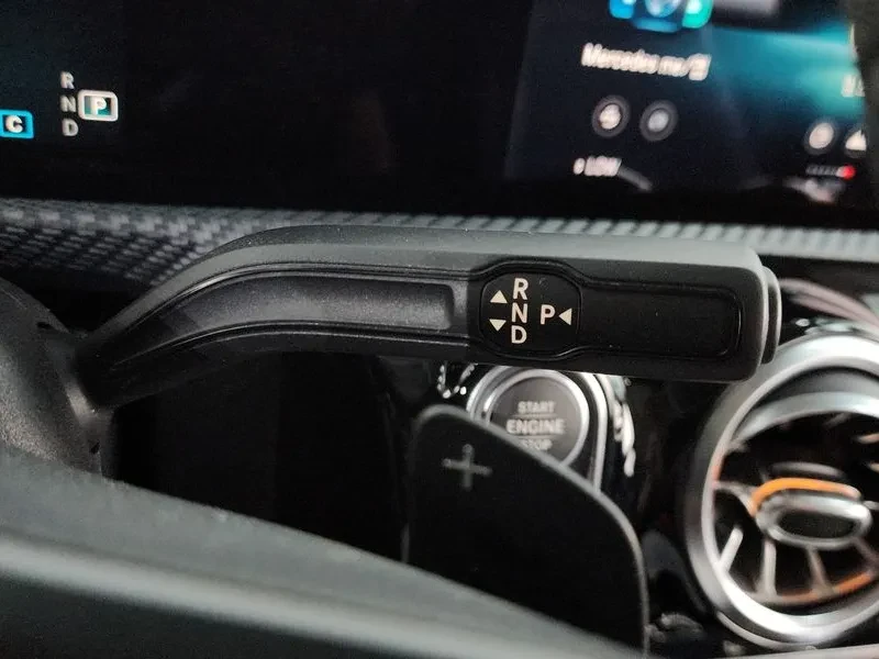 Mercedes-Benz A 200 Hatchback, снимка 9 - Автомобили и джипове - 55951615