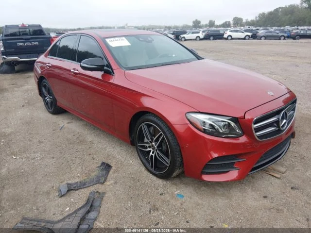 Mercedes-Benz E 350 4MATIC* 360 КАМЕРИ* ХЕДЪП* , снимка 8 - Автомобили и джипове - 56326234