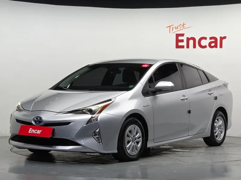 Toyota Prius 4Th Generation 1.8 E