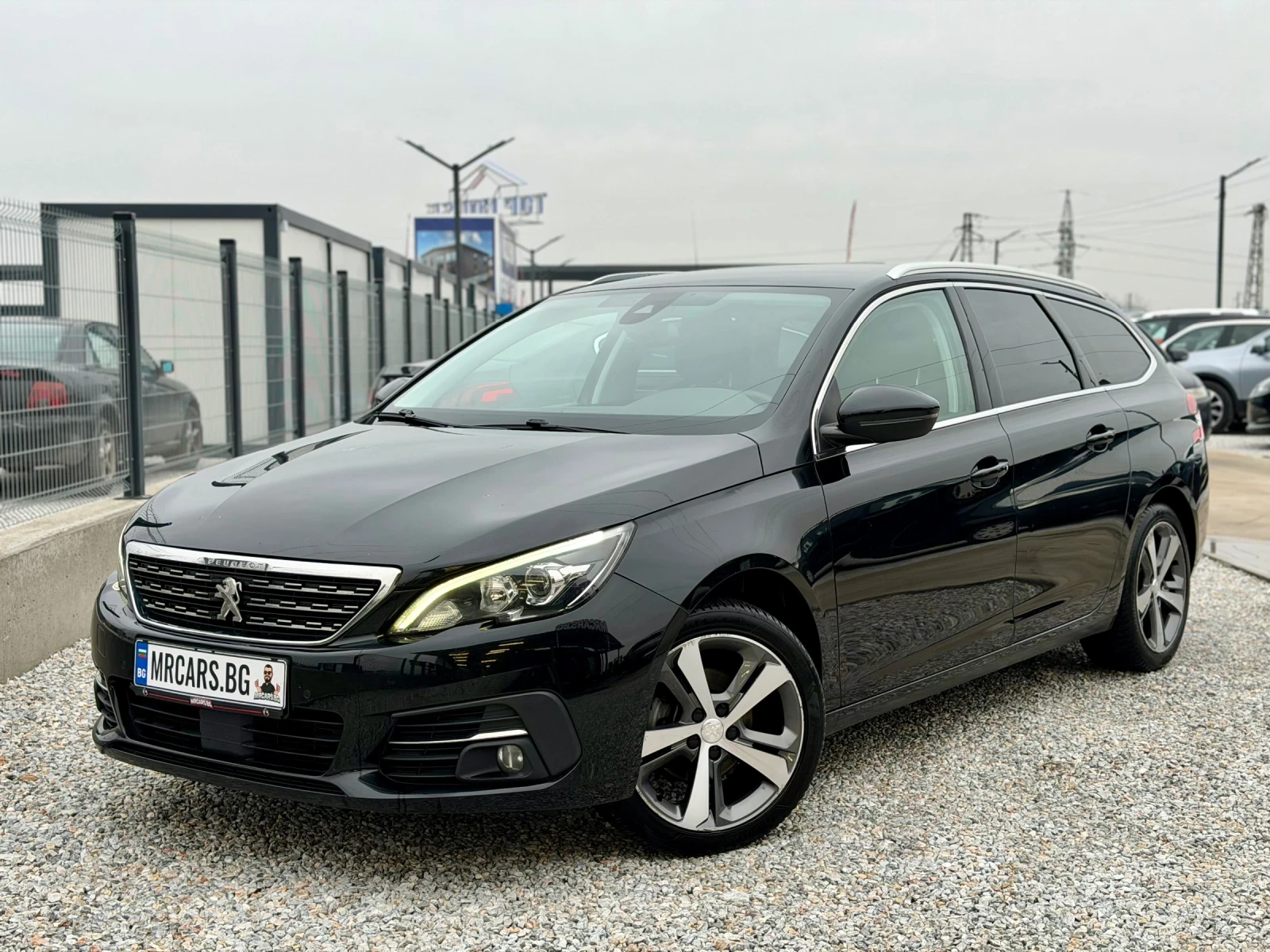 Peugeot 308  1.5 Blue - HDi Allure / Автомат / Нави, снимка 1