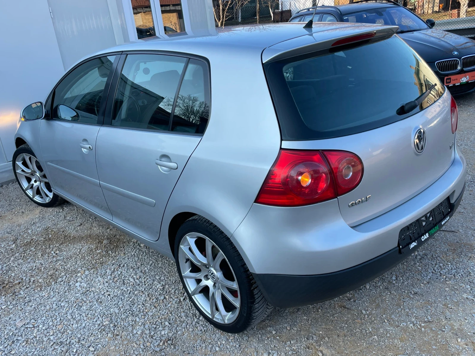 VW Golf 1.9TDI/105/TOUR/18zoll/Много запазен - изображение 6