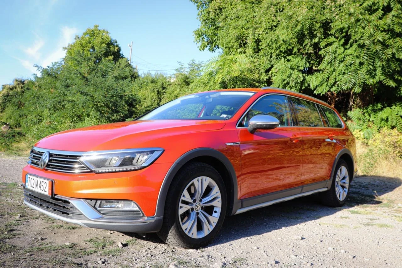 VW Alltrack Habanero Orange Metallic 2.0TDI 4-MOTION DSG 190PS, снимка 6 - Автомобили и джипове - 56256161