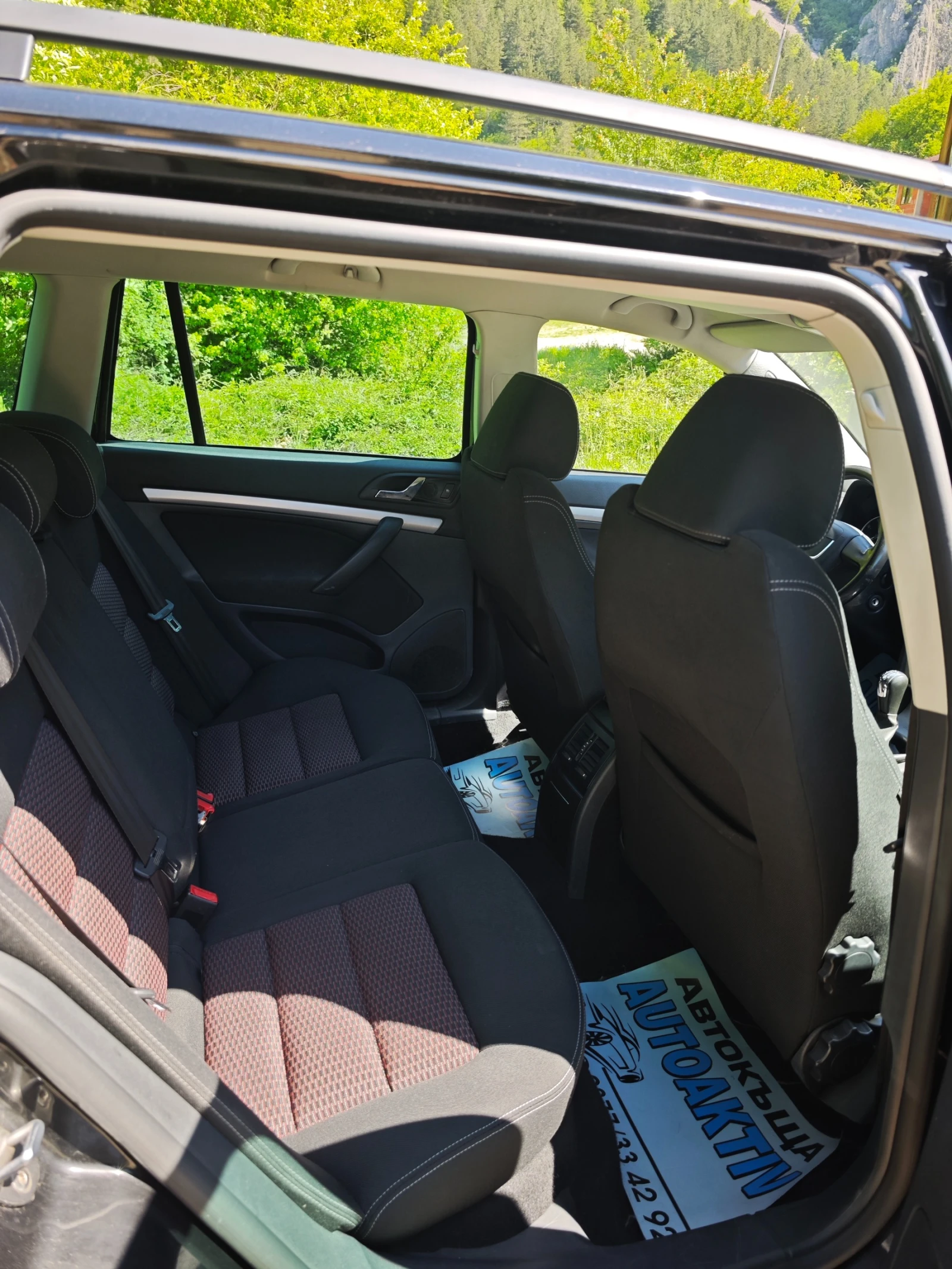 Skoda Octavia 1.4I НОВИЯТ ФЕЙС - изображение 8