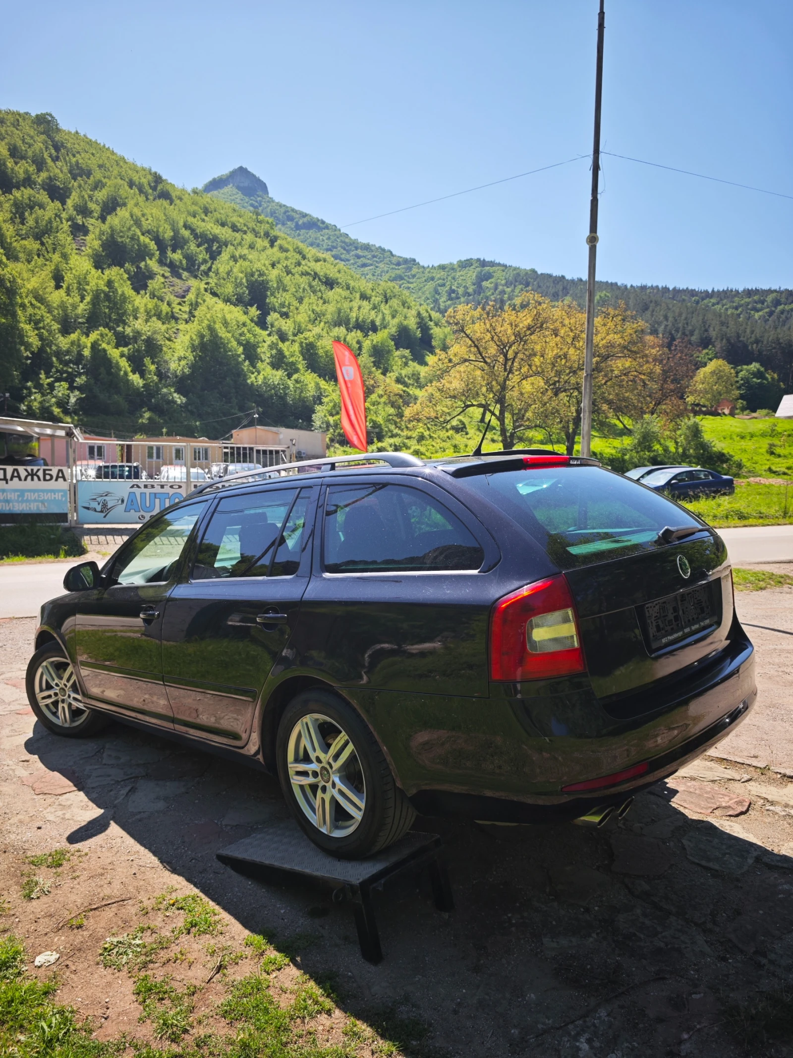 Skoda Octavia 1.4I НОВИЯТ ФЕЙС - изображение 5