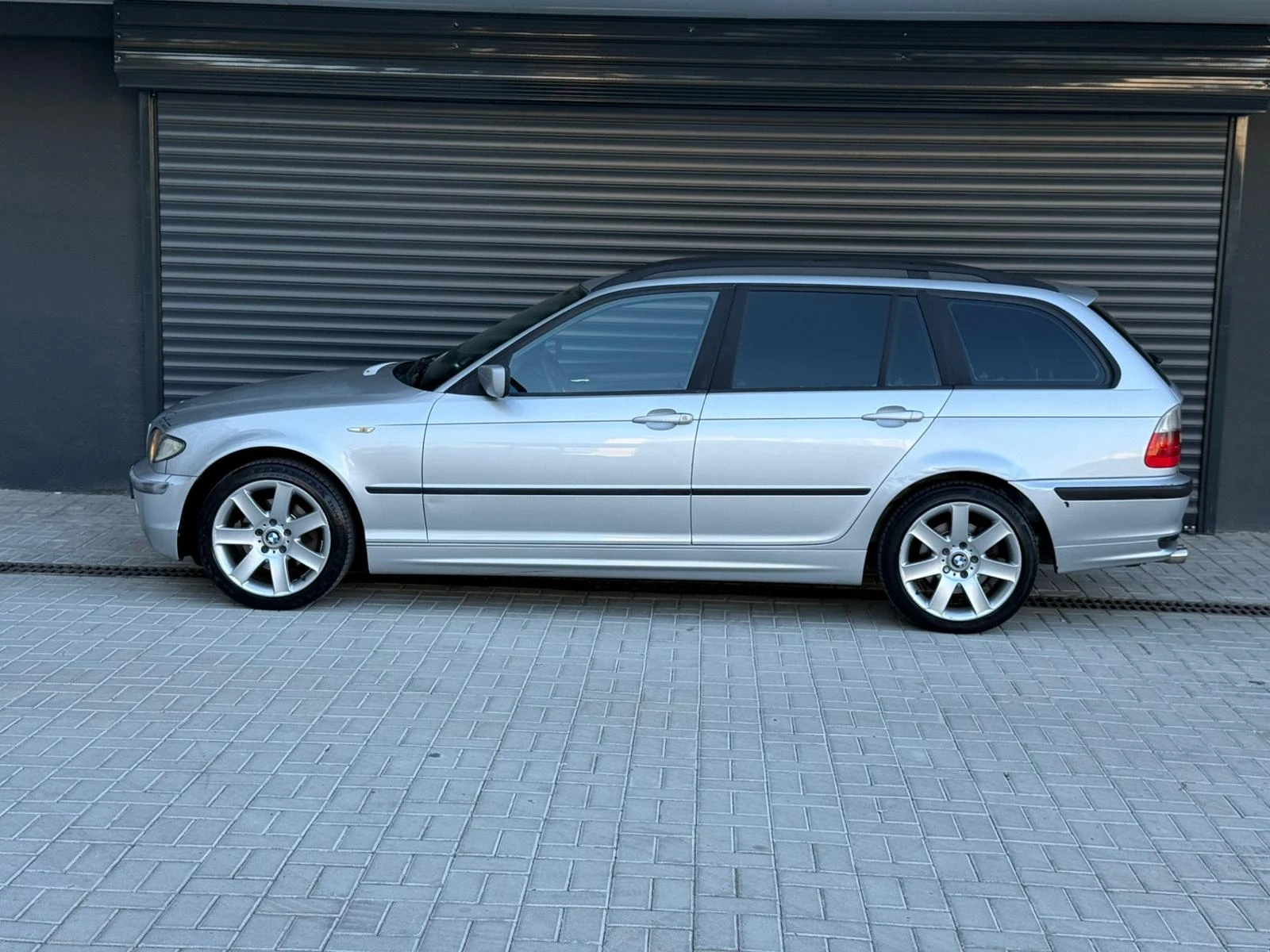 BMW 320 2.0 - изображение 6
