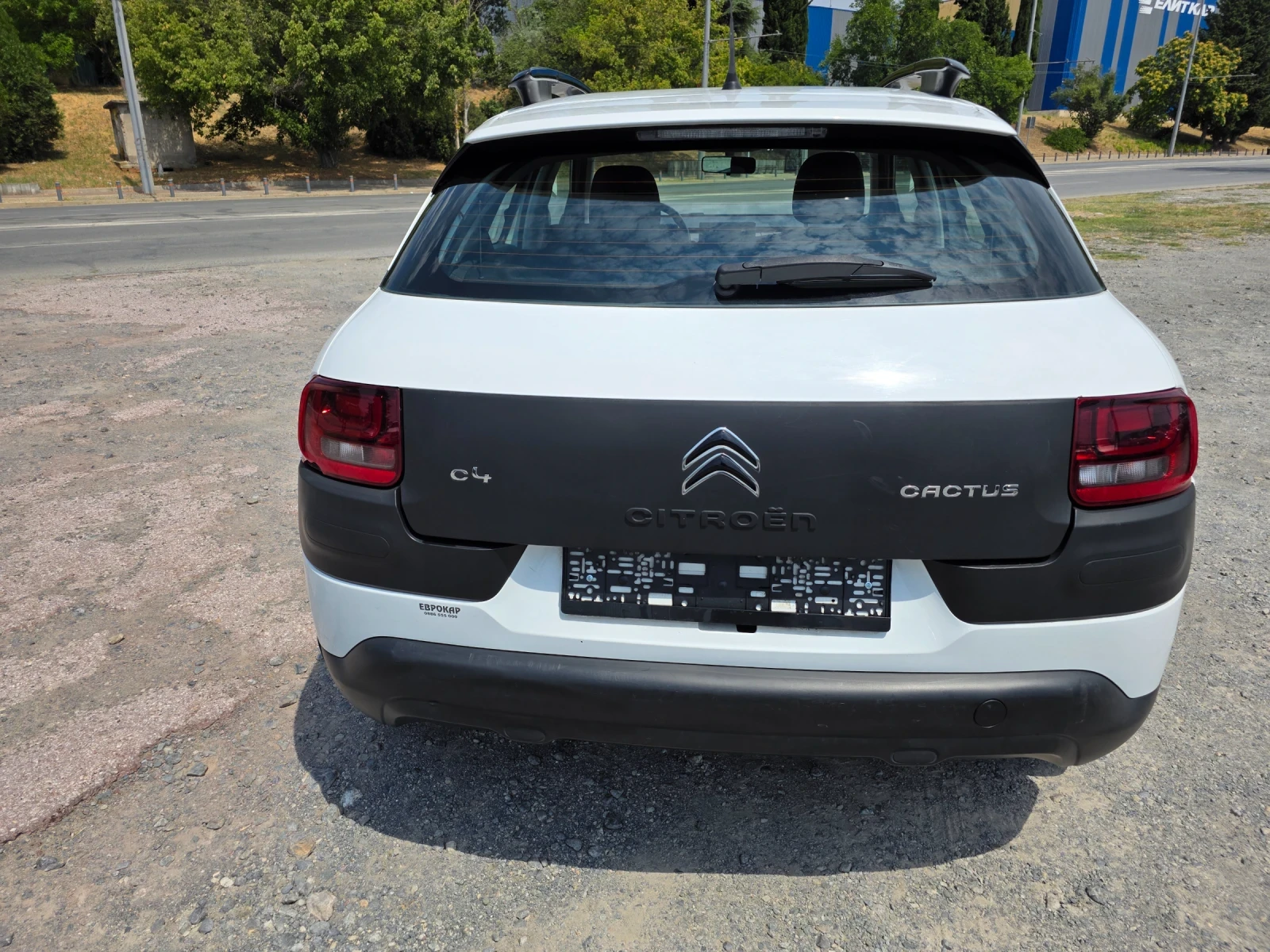 Citroen C4 Cactus 1.2 i 82k.c  - изображение 6