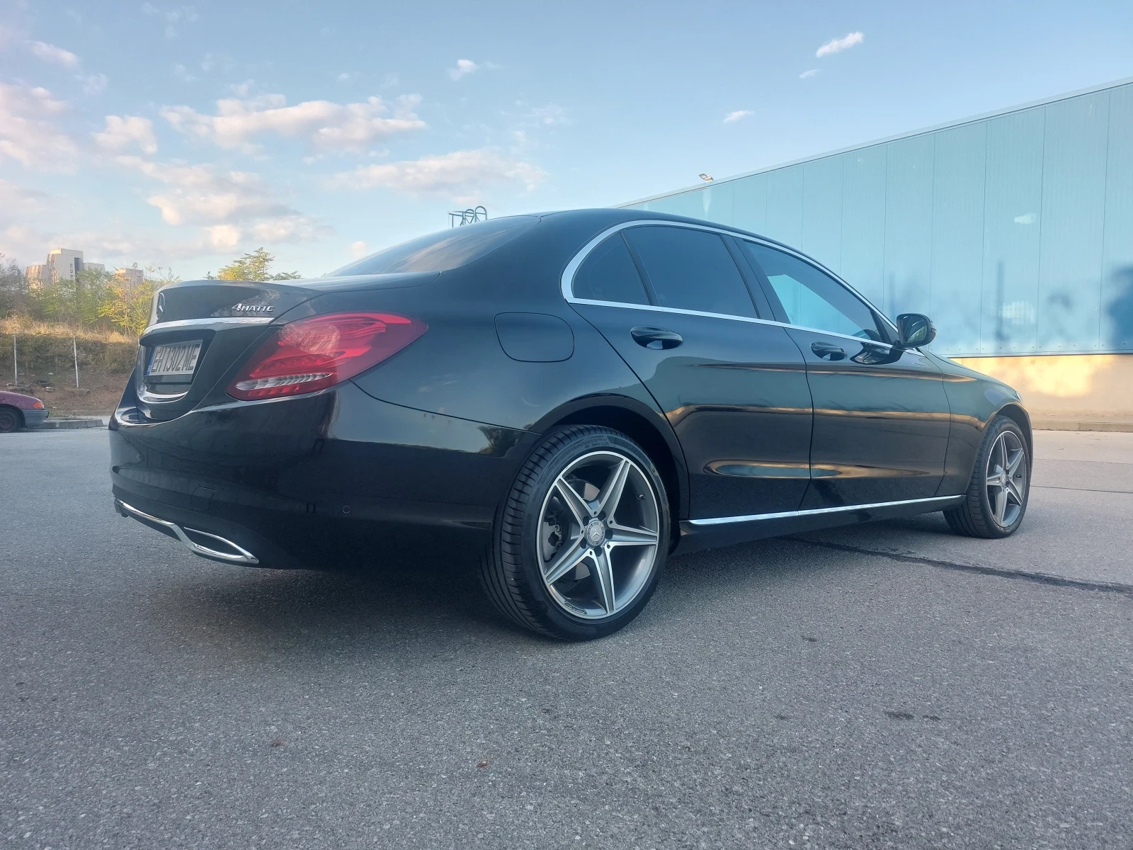 Mercedes-Benz C 250 4matik - изображение 3