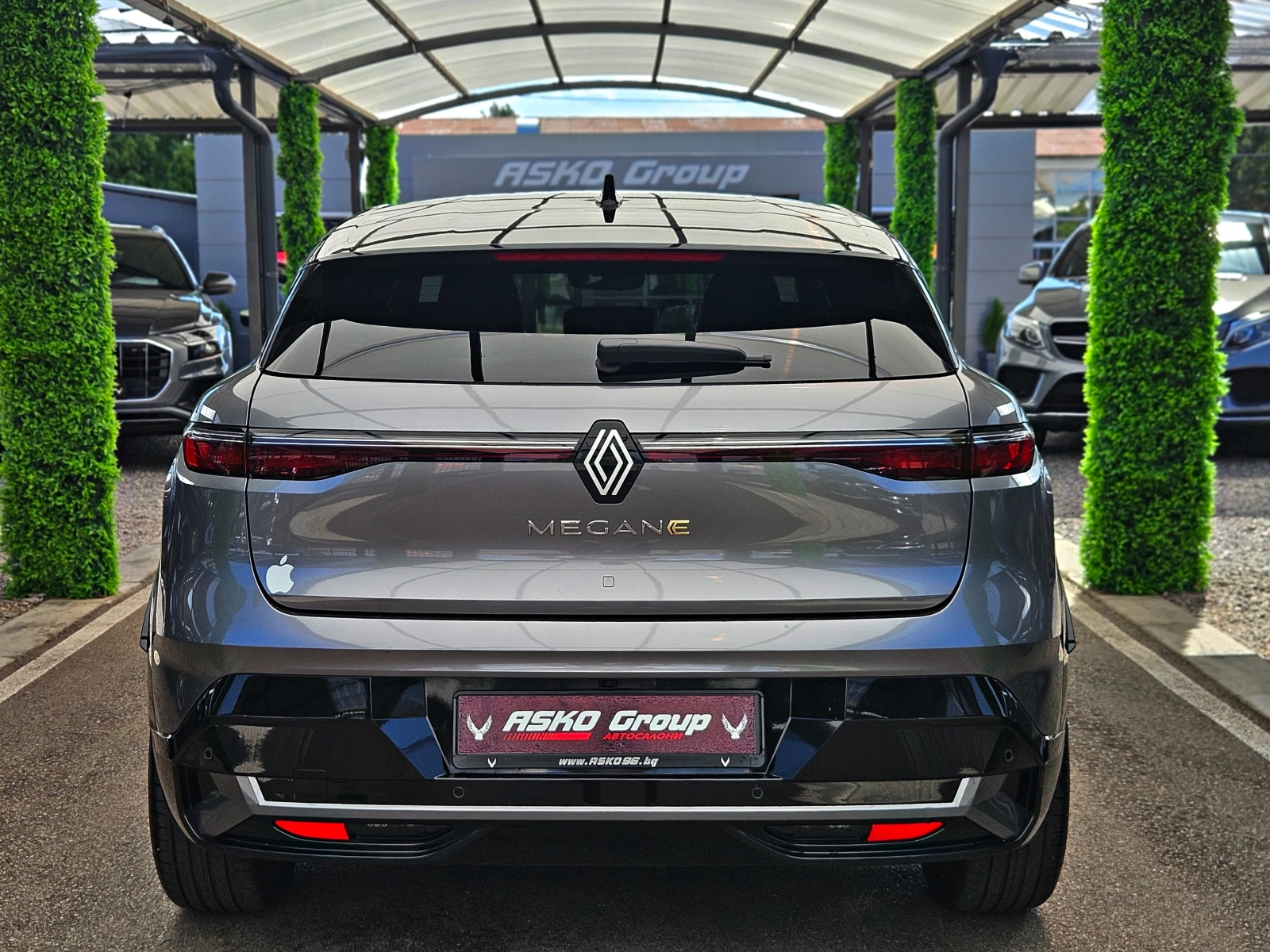 Renault Megane E-TECH/60KW/ГАРАНЦИЯ/DISTR/CAMERA/ПОДГРЕВ/VIRTUAL - изображение 6