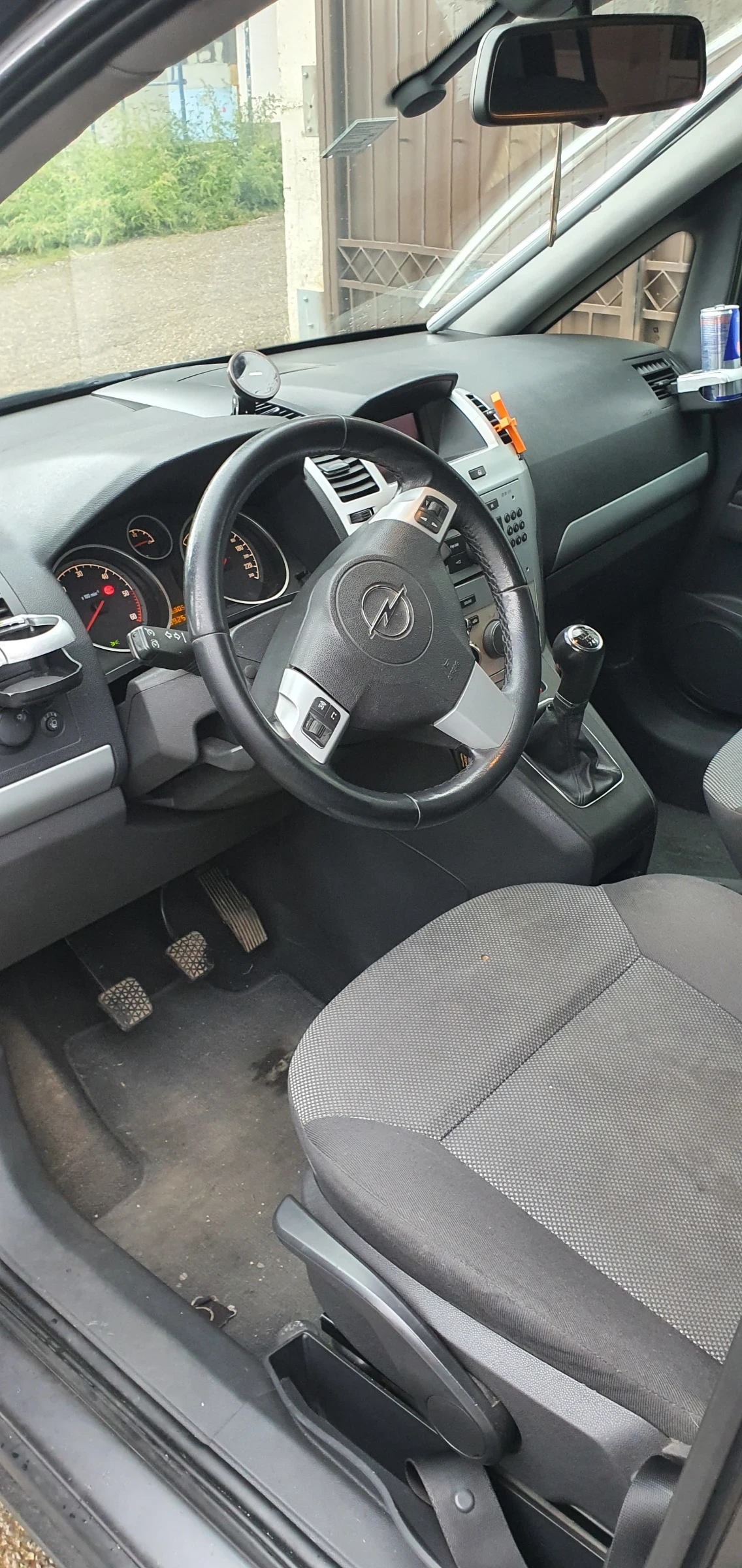 Opel Zafira 1.7 - изображение 9