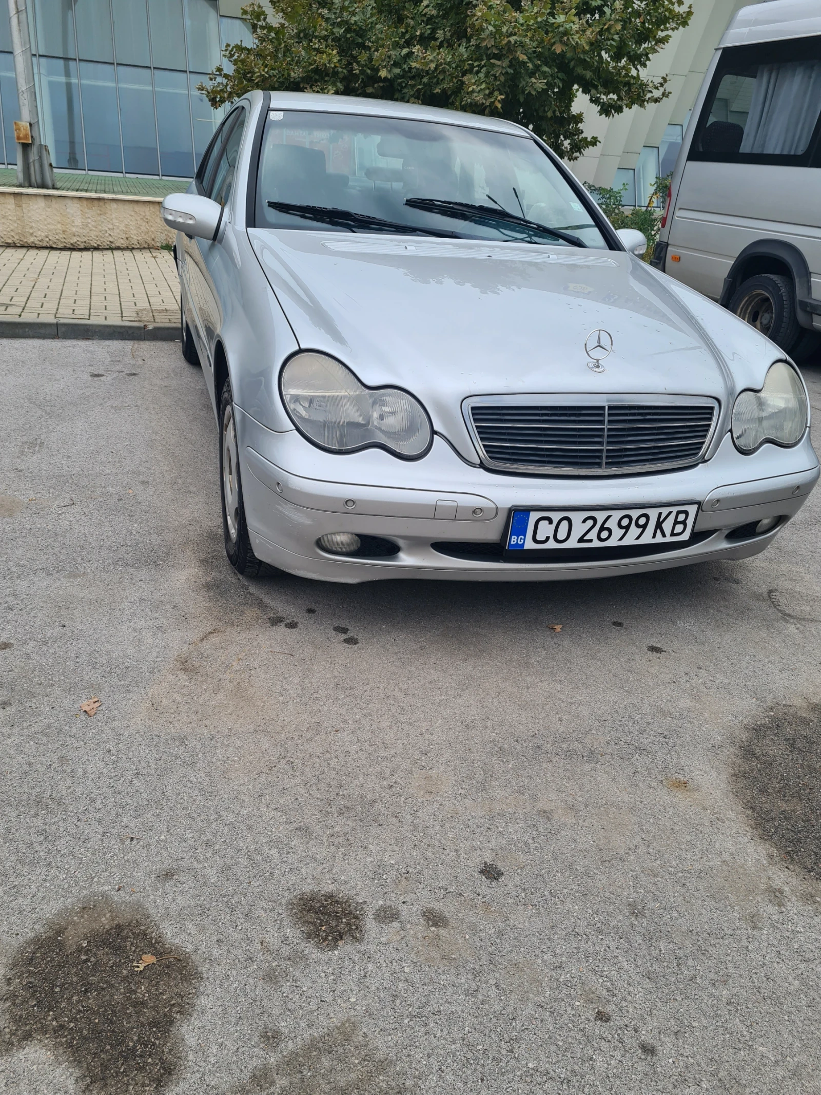 Mercedes-Benz 200  - изображение 4