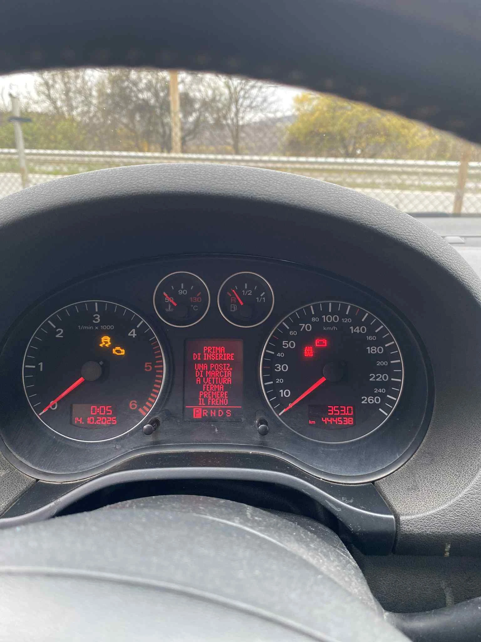 Audi A3 2.0TDI - изображение 9