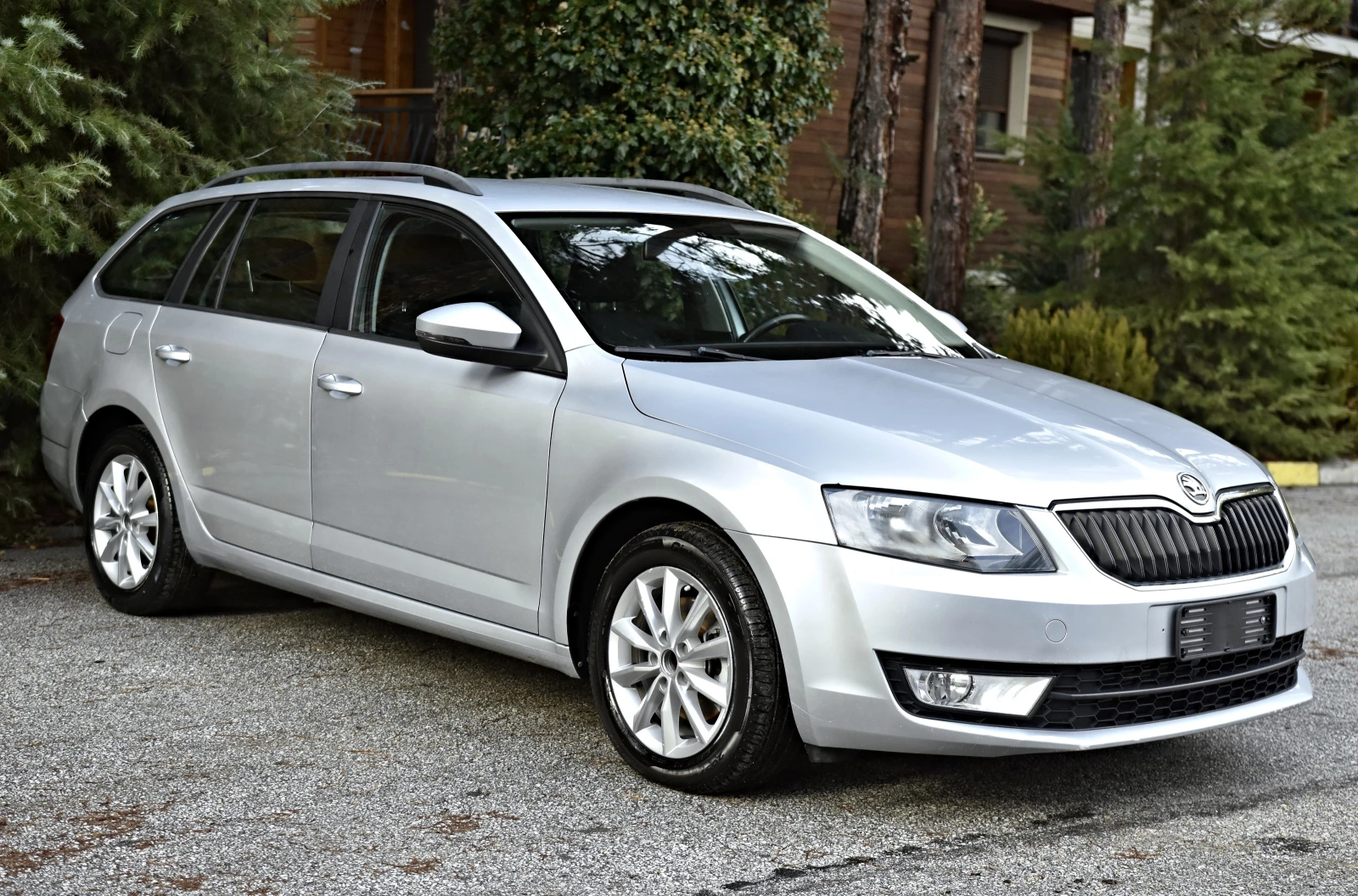 Skoda Octavia  1.6TDi | Mobile.bg   1