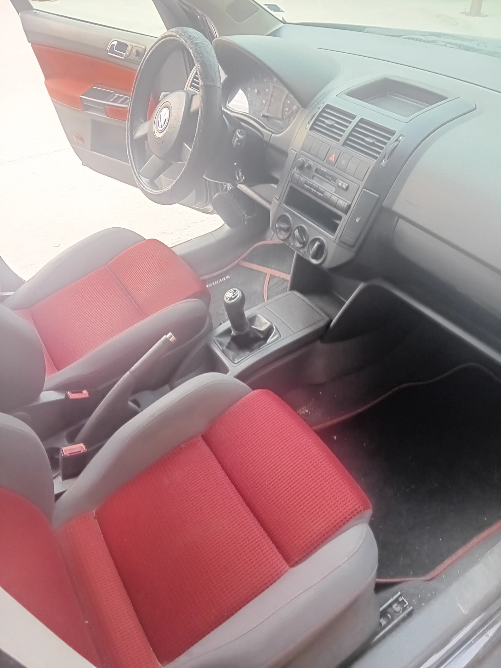 VW Polo, снимка 9 - Автомобили и джипове - 53727543