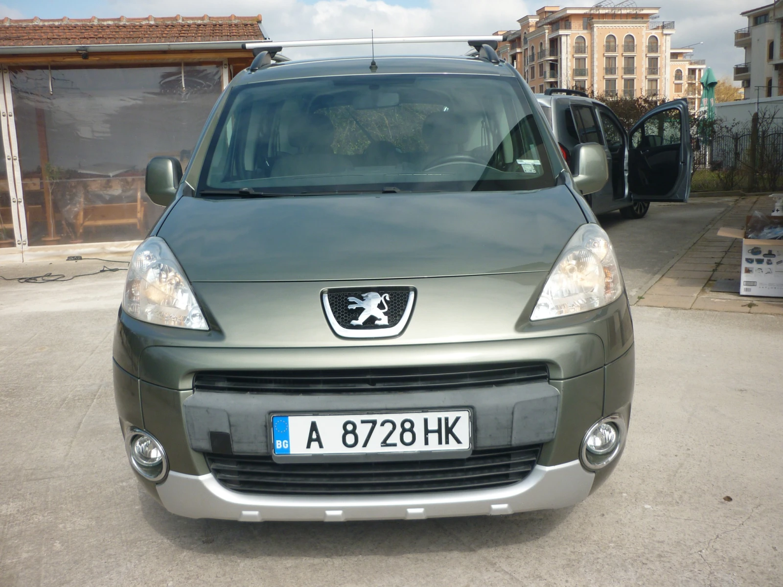 Peugeot Partner, снимка 2 - Автомобили и джипове - 53913025