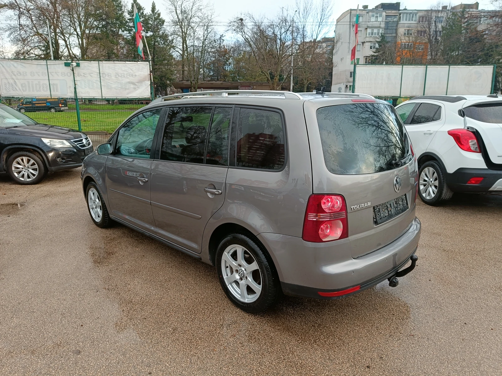 VW Touran 1.9 BARTER 105, снимка 7 - Автомобили и джипове - 54000763