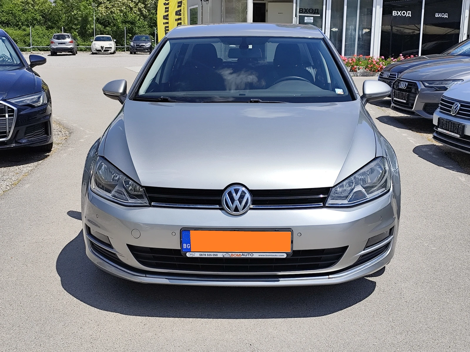 VW Golf 1.6TDi* EURO6B* ABTOMATИК* , снимка 2 - Автомобили и джипове - 54629615