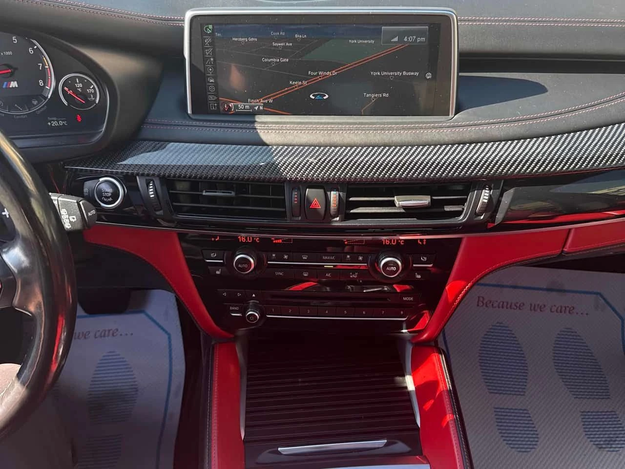 BMW X5M | HUD| ПОДГРЕВИ| ЧЕРВЕН САЛОН| ПАНОРАМА| CARFAX, снимка 9 - Автомобили и джипове - 54633358