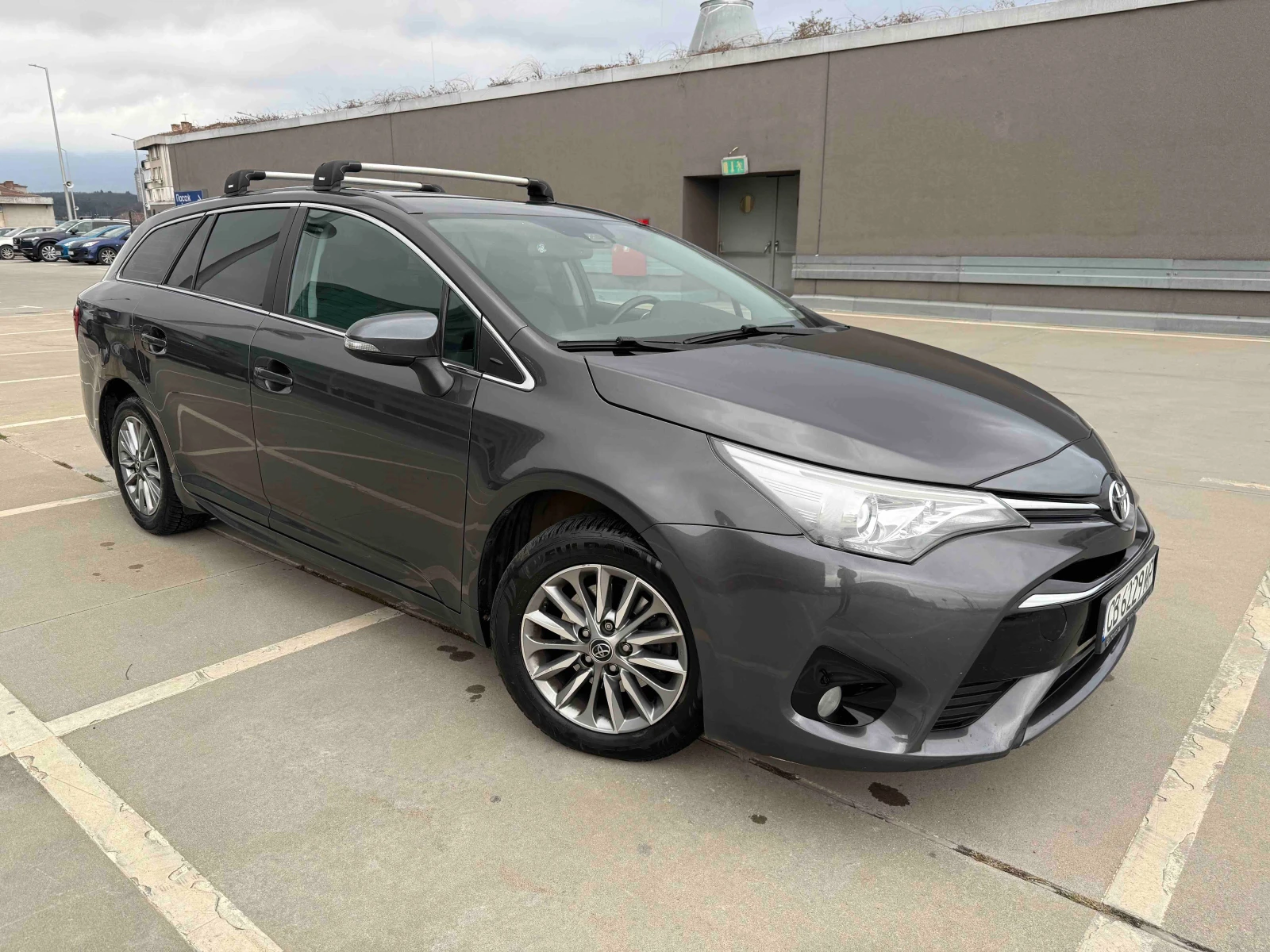 Toyota Avensis, снимка 7 - Автомобили и джипове - 54759058