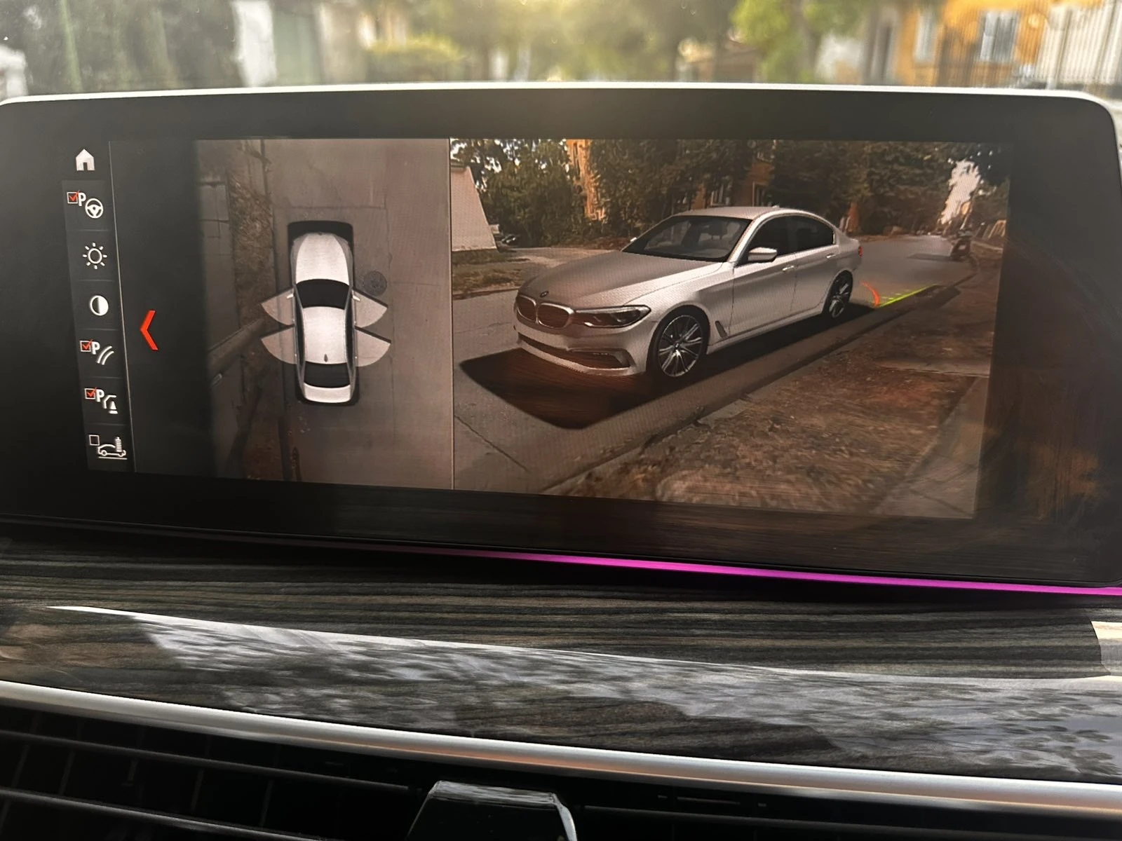 BMW 540 M-Sport xDrive, снимка 14 - Автомобили и джипове - 55123662