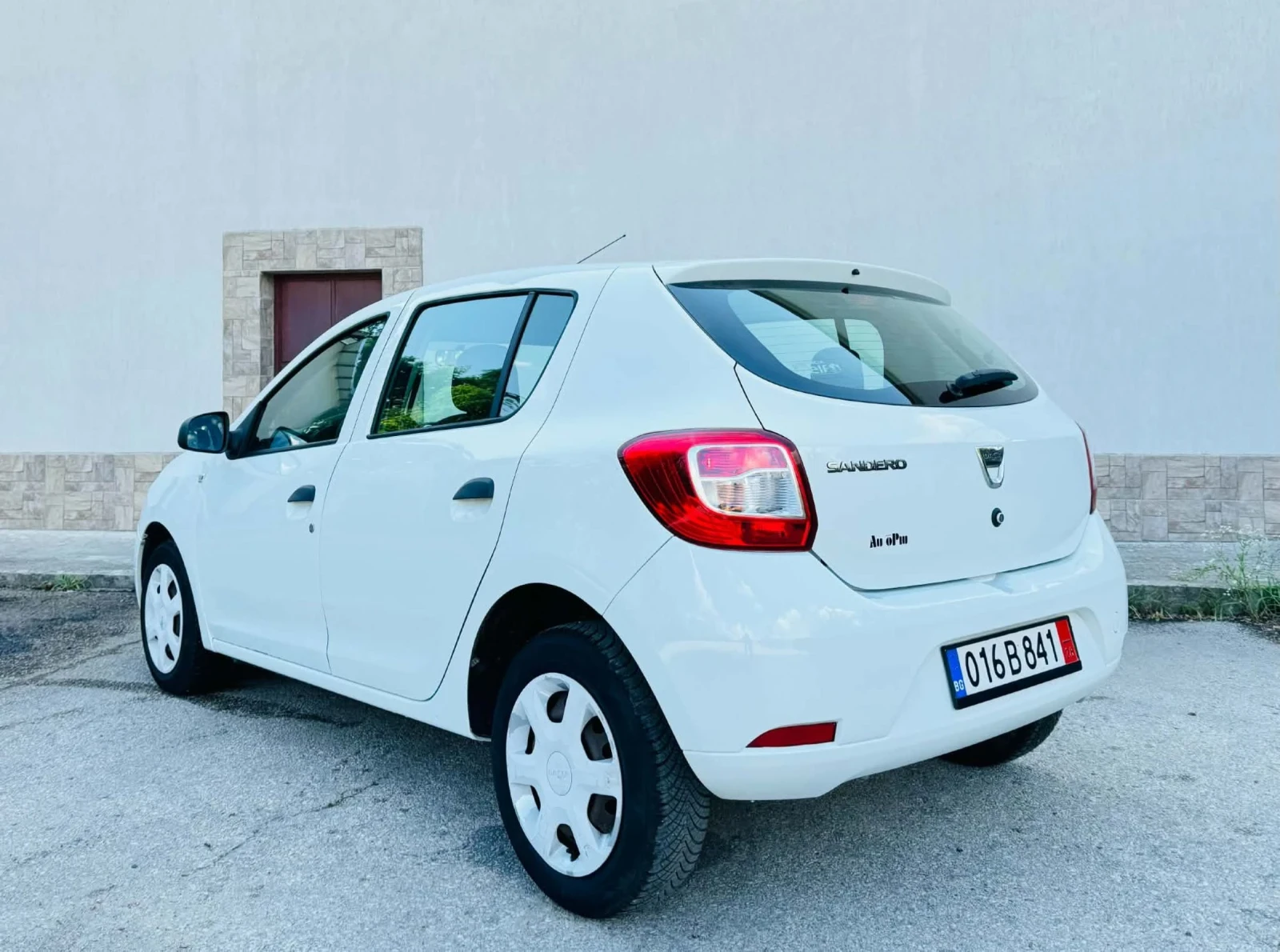 Dacia Sandero ГАЗ* МУЛТИМЕДИЯ , снимка 7 - Автомобили и джипове - 55148940