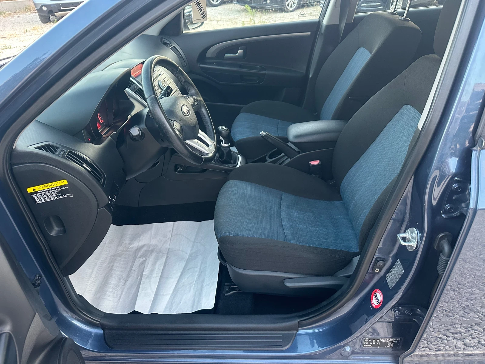 Kia Ceed 1.6-FACELIFT-126-NOVA, снимка 10 - Автомобили и джипове - 55646591