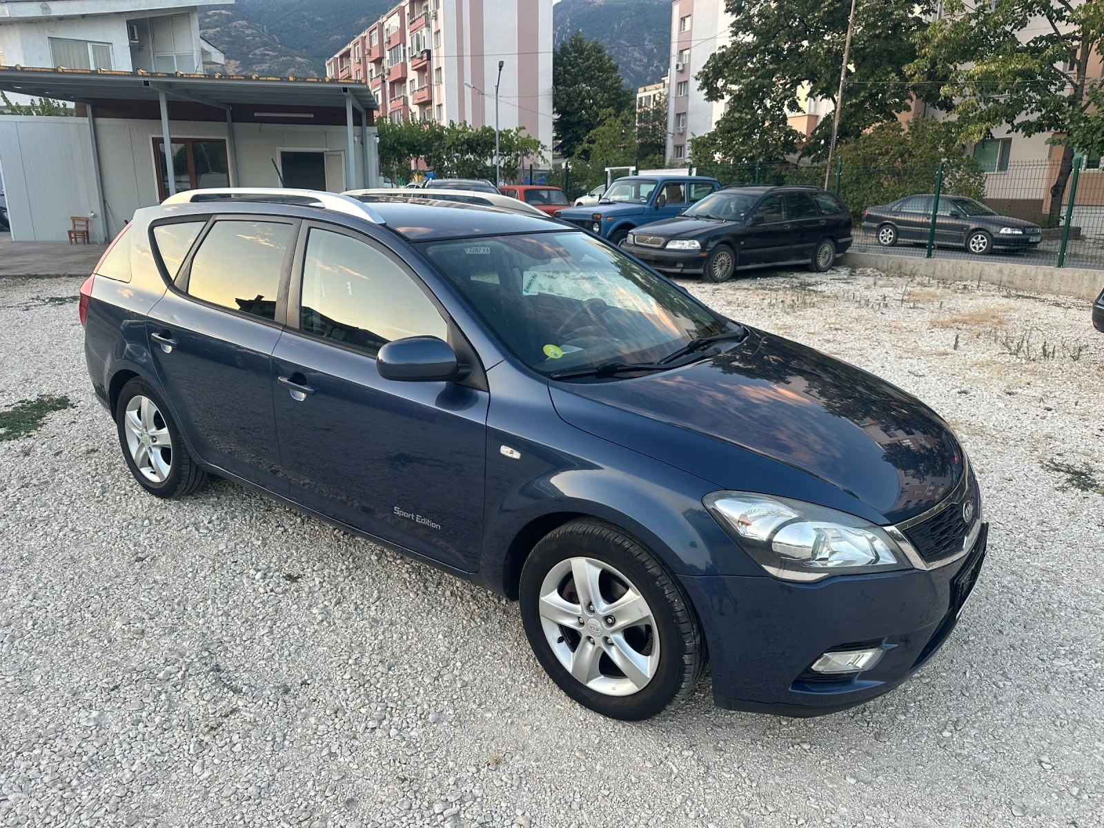Kia Ceed 1.6-FACELIFT-126-NOVA, снимка 2 - Автомобили и джипове - 55646591