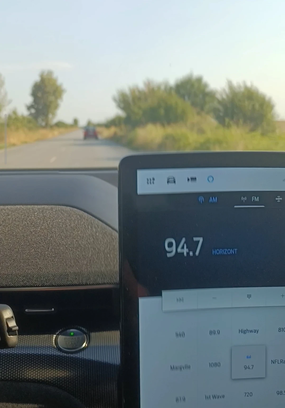 Ford Mustang Mach-E, снимка 11 - Автомобили и джипове - 55939526