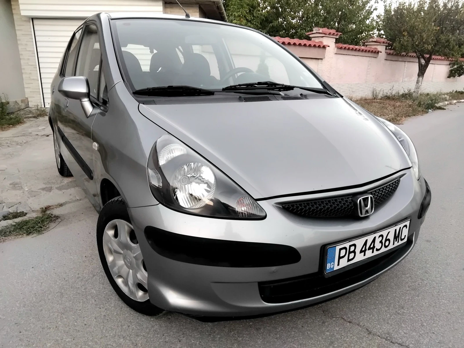 Honda Jazz 1.4i.80k + КЛИМА. БЕНЗИН 