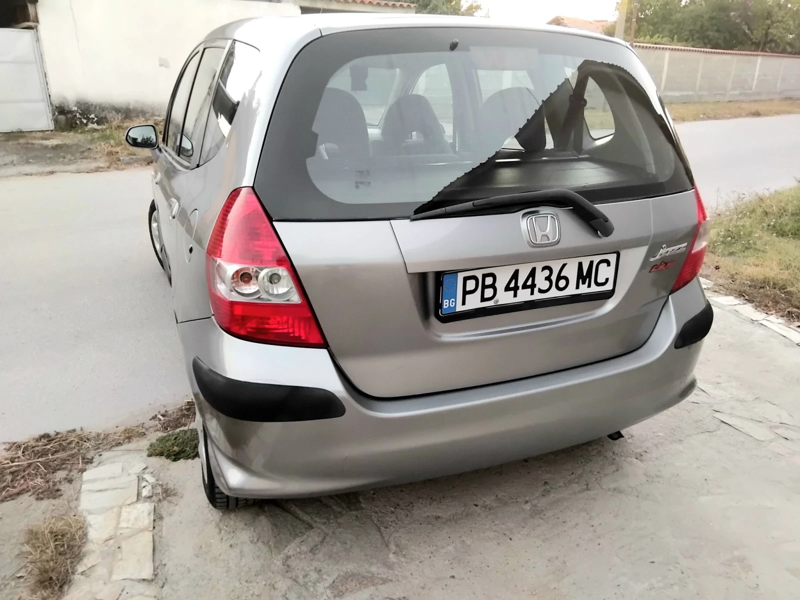 Honda Jazz 1.4i.80k + КЛИМА. БЕНЗИН , снимка 8 - Автомобили и джипове - 56043570