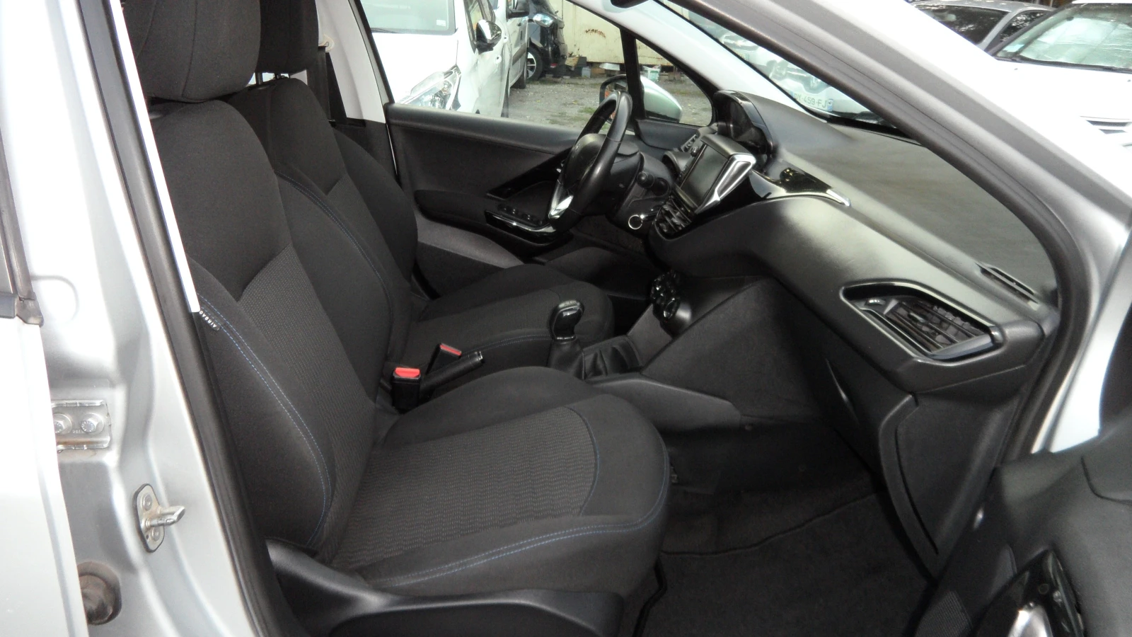 Peugeot 208  NAVI/EURO 6 | Mobile.bg � ����������� 13
