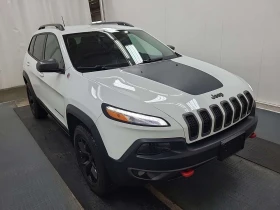 Jeep Cherokee TRAILHAWK LEATHER PLUS  CARFAX, снимка 2