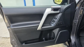 Toyota Land cruiser Black Edition, снимка 13