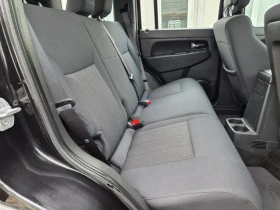 Jeep Cherokee 2.8CRDI-AUTOMATIC-200000км, снимка 13