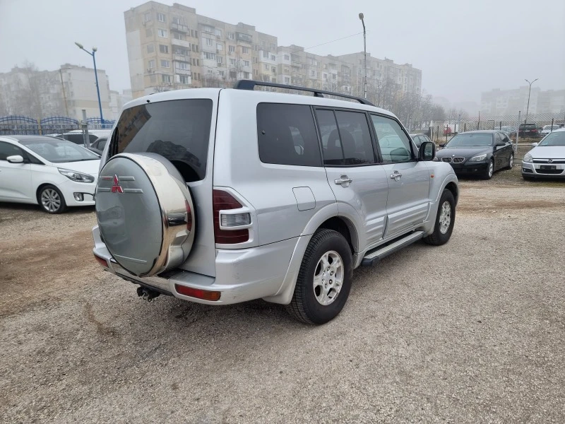 Mitsubishi Pajero 3.2D, снимка 7 - Автомобили и джипове - 44491875