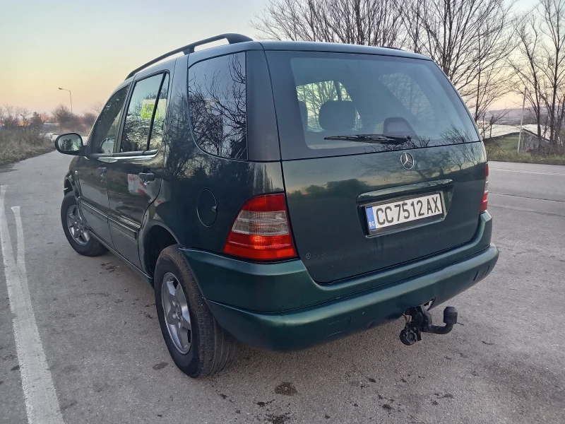 Mercedes-Benz ML 270, снимка 4 - Автомобили и джипове - 48602720