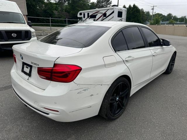 BMW 330 xi, снимка 3 - Автомобили и джипове - 46399573