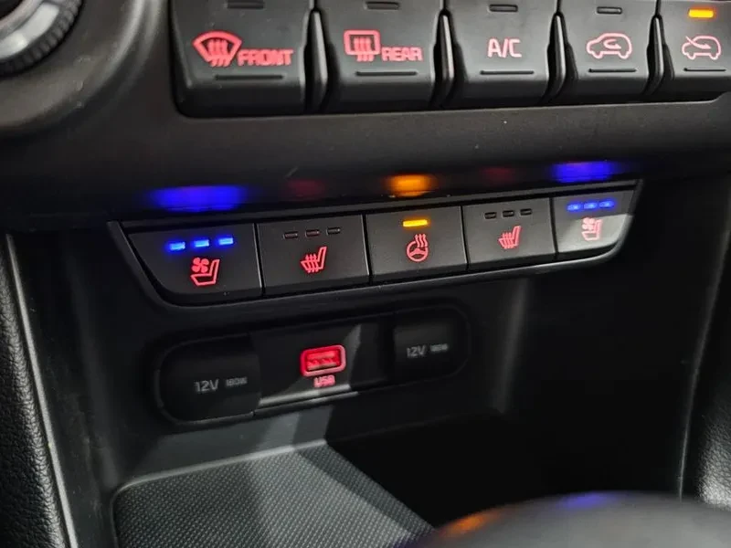 Kia Sportage The Bold 2.0 Diesel 2WD prestige | Mobile.bg � ����������� 12