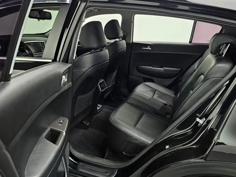 Kia Sportage The Bold 2.0 Diesel 2WD prestige | Mobile.bg � ����������� 10