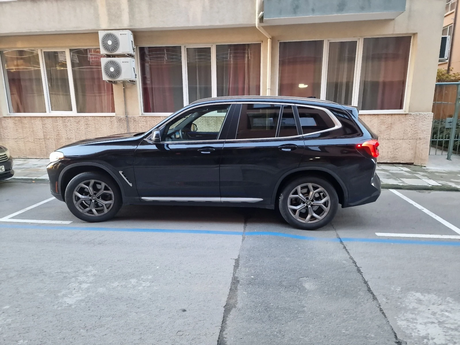 BMW X3 3.0i - изображение 8