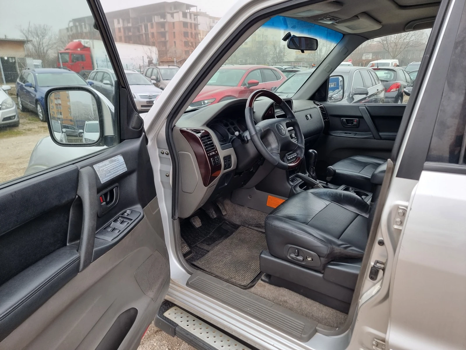 Mitsubishi Pajero 3.2D - изображение 10