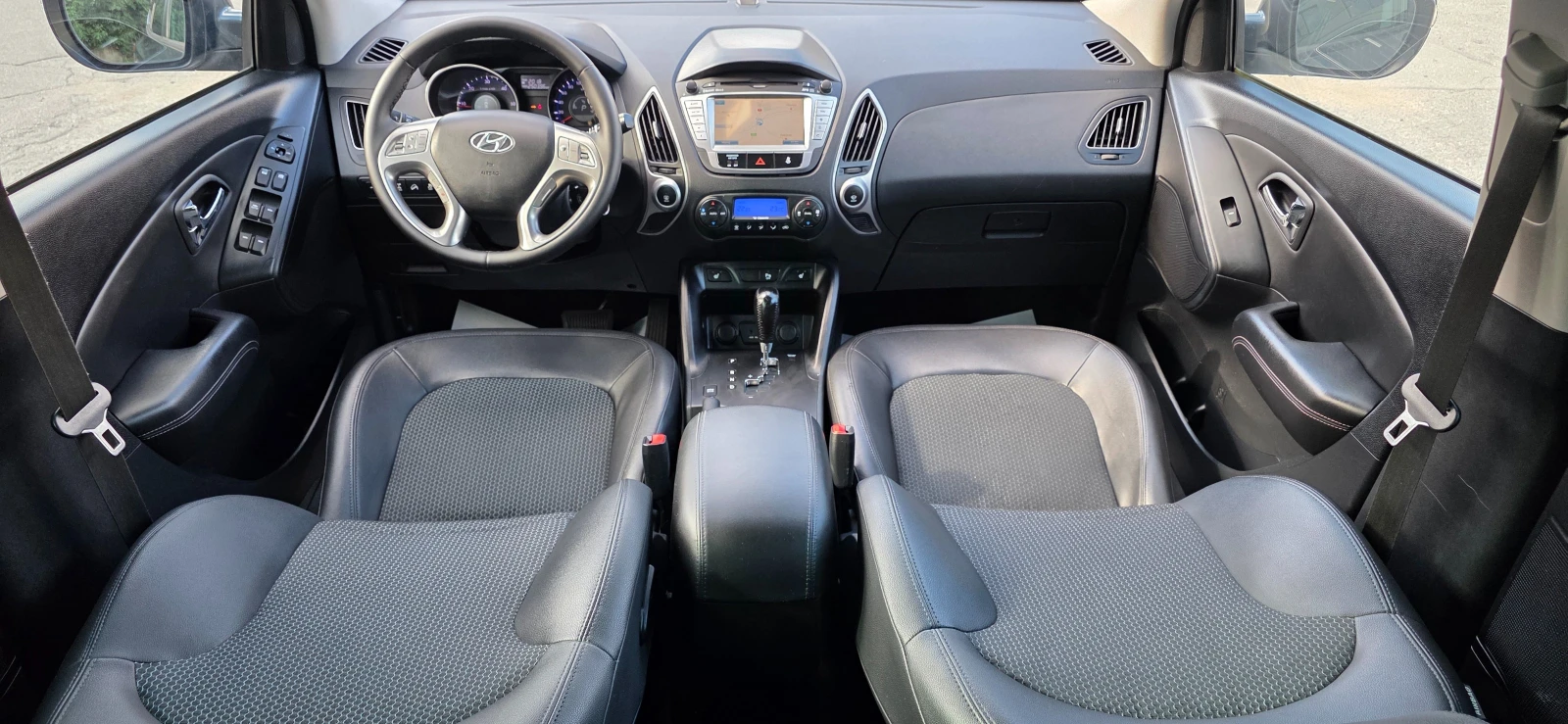 Hyundai IX35 2.0CRDI * 4WD* * АВТОМАТИК* * ШВЕЙЦАРИЯ, снимка 11 - Автомобили и джипове - 55197632