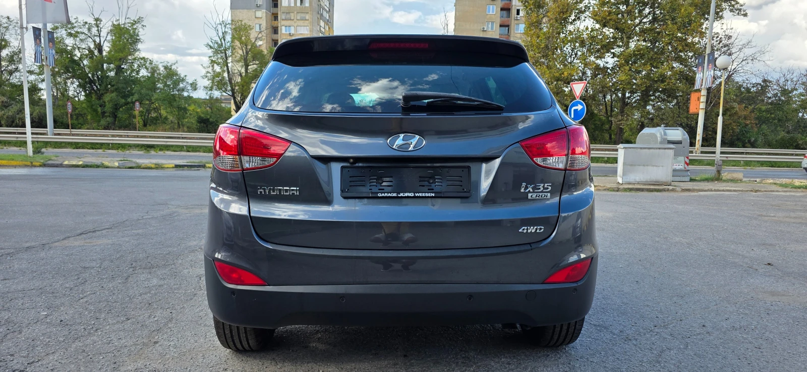 Hyundai IX35 2.0CRDI * 4WD* * АВТОМАТИК* * ШВЕЙЦАРИЯ, снимка 4 - Автомобили и джипове - 55197632