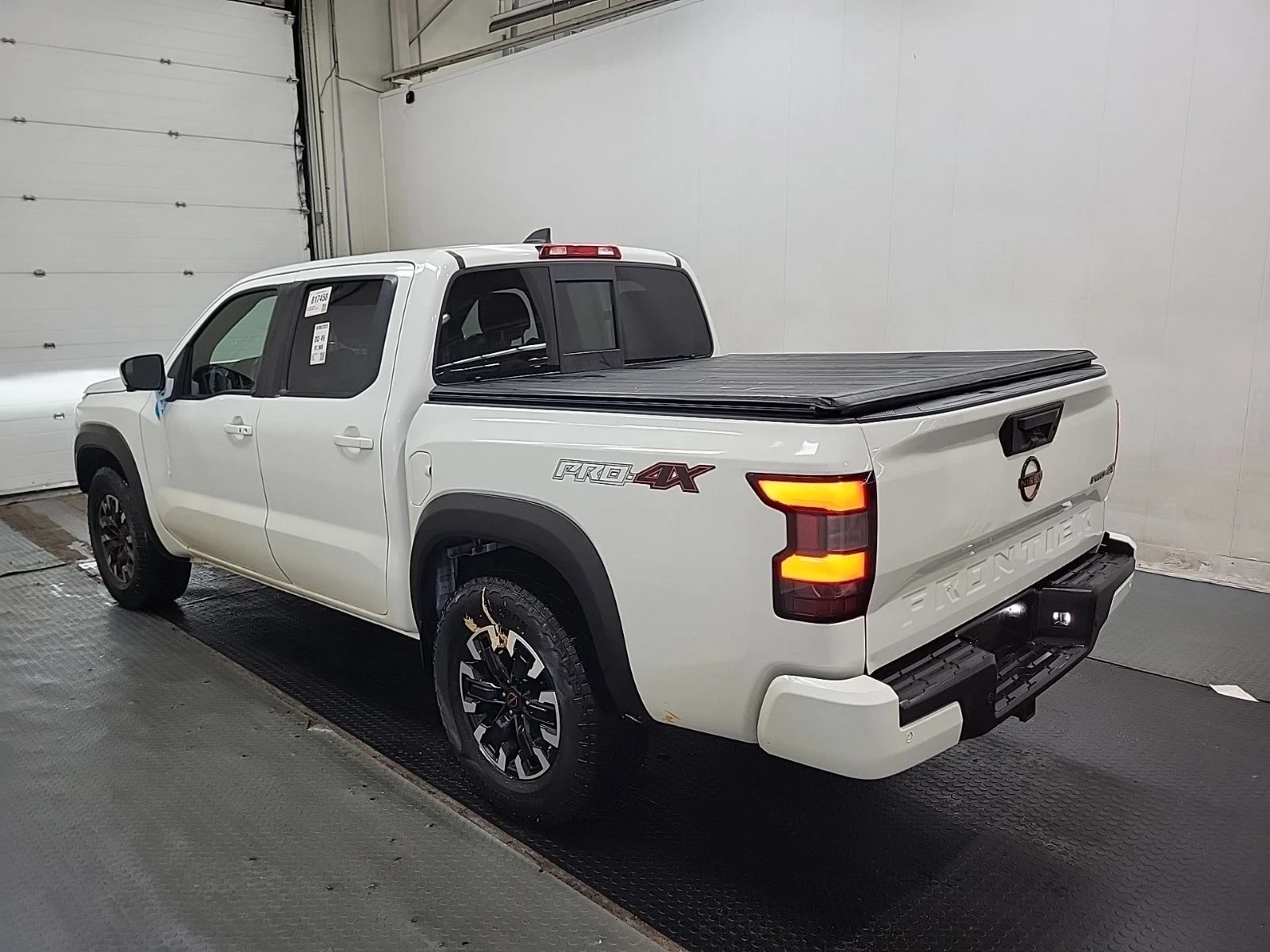 Nissan Frontier CARFAX  - изображение 5